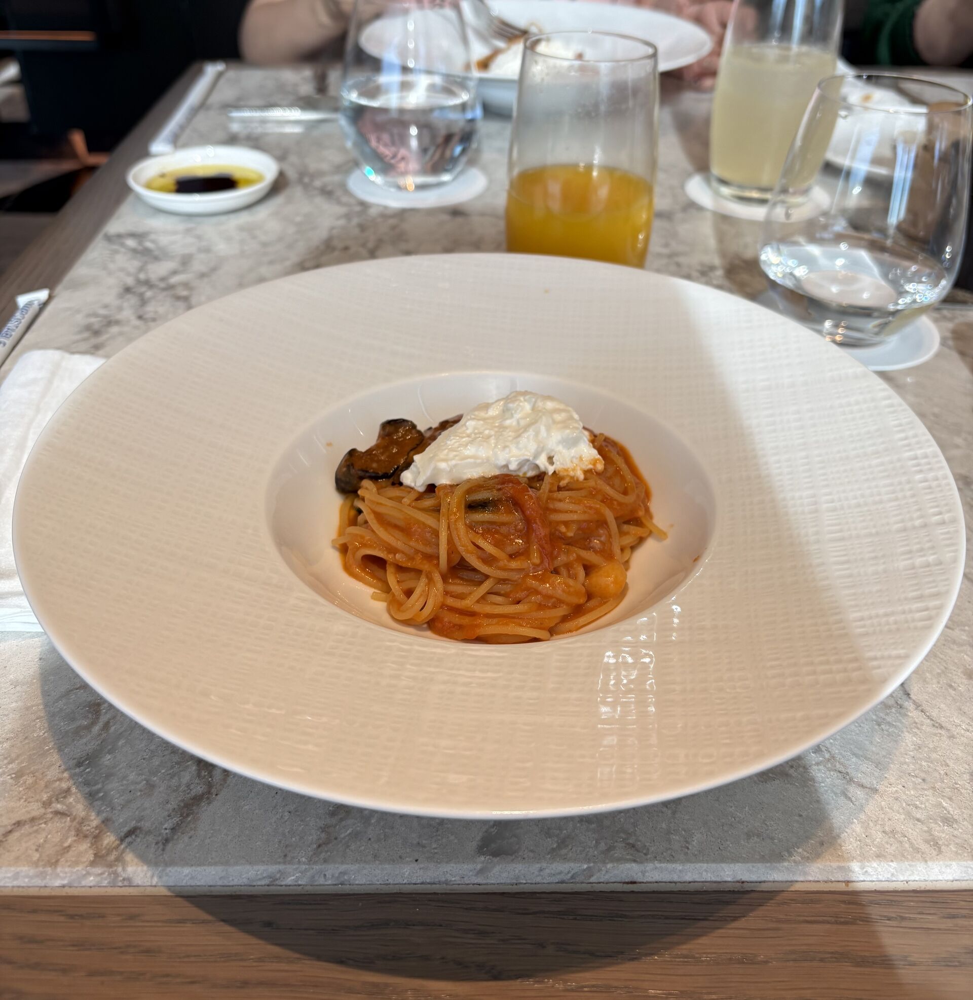 先輩ブリーダーさんと美味しいランチに